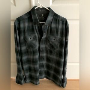 Kuhl men’s flannel. Size large.